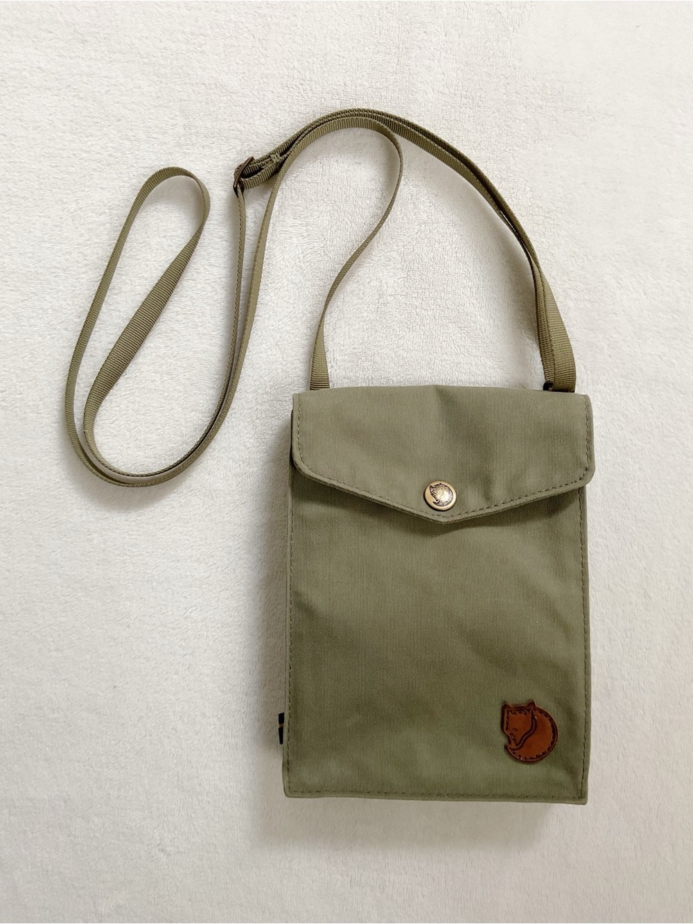 Fjällräven Pocket G-1000 HeavyDuty Crossbody Bag Green Unisex